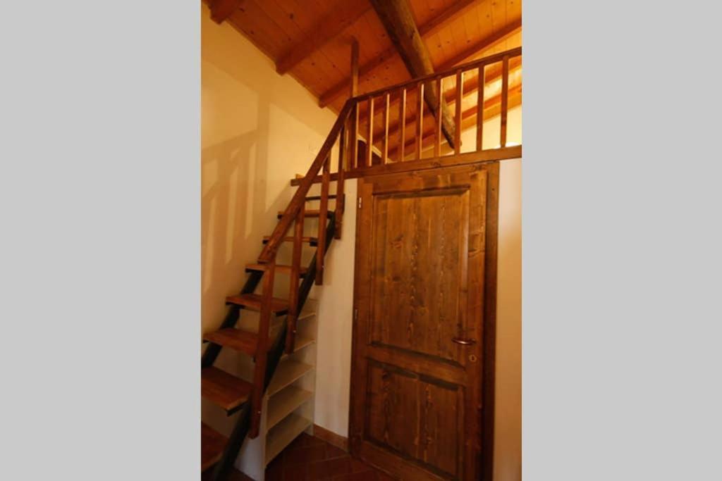 Villa Con Piscina 10 Posti Letto, L'Oliveta Di Rivalto Chianni Luaran gambar